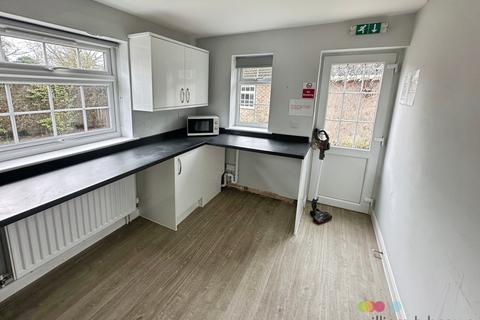 undefined, Manor Drive, Sudbrooke, LINCOLN