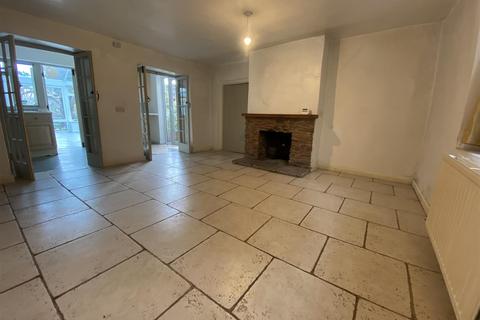 undefined, West Monkton