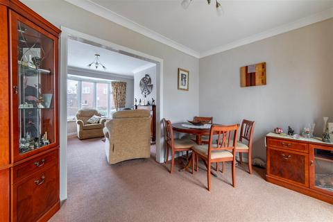 2 bedroom semi-detached house for sale, Rayleigh Drive, Wideopen, Newcastle Upon Tyne, NE13