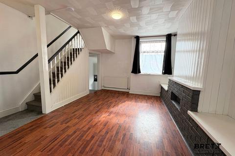 undefined, 4 Warwick Road, Milford Haven, Pembrokeshire. SA73 2LP