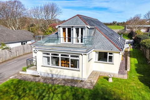 5 bedroom detached house for sale, 30 Lankelly Lane
