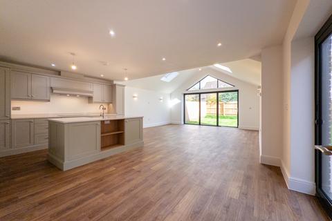 3 bedroom semi-detached house for sale, Purdis Farm Lane, Ipswich IP3