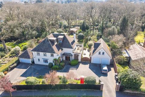 8 bedroom detached house for sale, Barrs Avenue, New Milton, Hampshire, BH25
