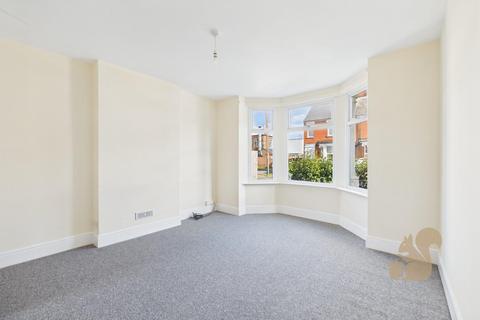 3 bedroom end of terrace house to rent, Cornwall Road, Felixstowe