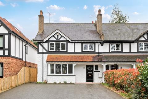 undefined, Foxley Lane, Purley CR8