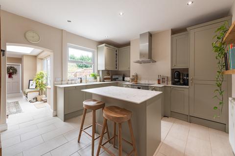 3 bedroom end of terrace house for sale, Cobden Street, Stourbridge, DY8
