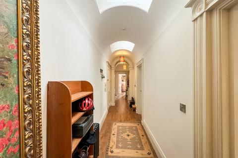 3 bedroom apartment for sale, Plas Tanybwlch