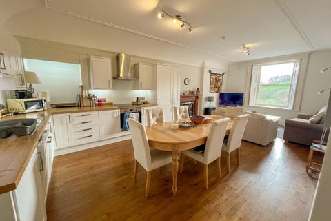 3 bedroom apartment for sale, Plas Tanybwlch