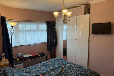 3 bedroom semi-detached house for sale, Broadway Road, Bishopsworth, Bristol