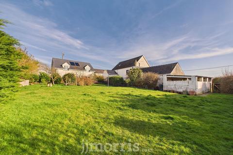 2 bedroom semi-detached house for sale, Ardwyn, 114 St Davids Road, Letterston, Haverfordwest, SA62 5SJ