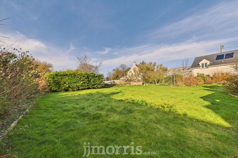 2 bedroom semi-detached house for sale, Ardwyn, 114 St Davids Road, Letterston, Haverfordwest, SA62 5SJ