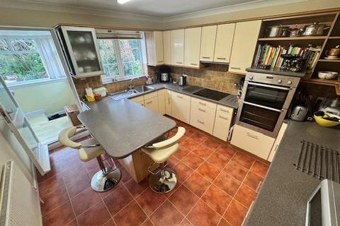 4 bedroom bungalow for sale, Marian Road, Corfe Mullen, Wimborne