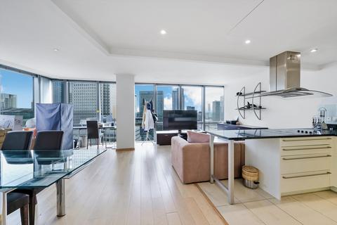 1 bedroom flat to rent, No. 1 West India Quay, Hertsmere Road, Docklands, London, E14