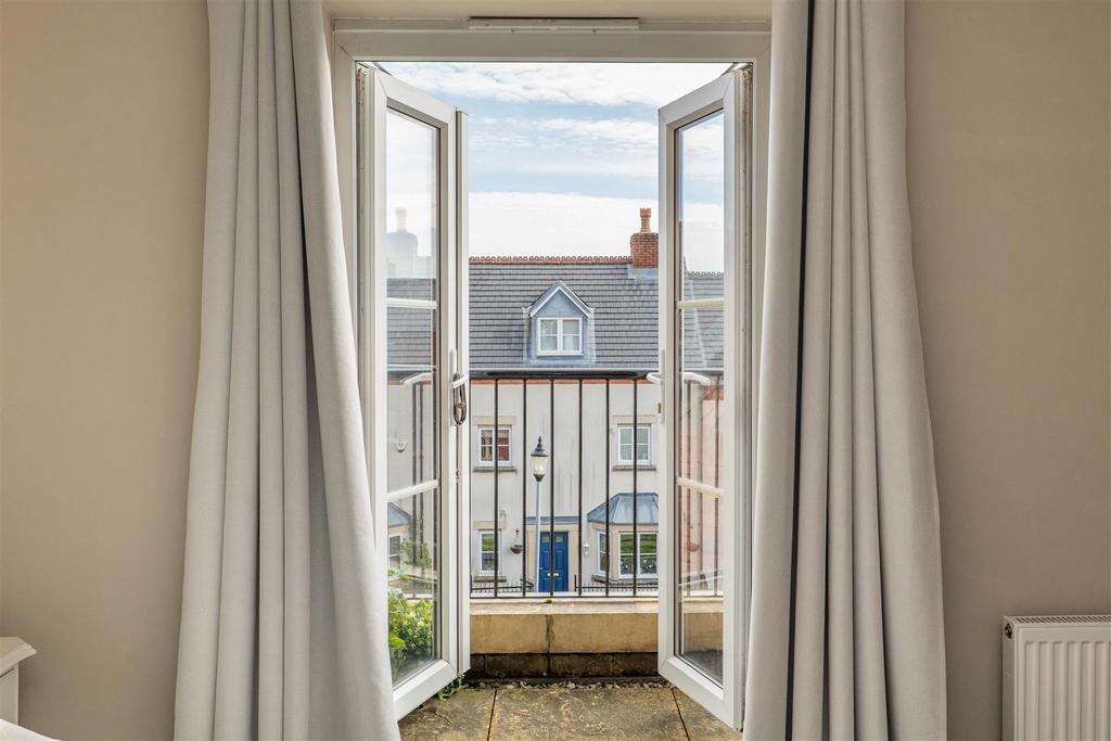 Master Bedroom Balcony