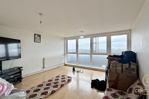 2 bedroom flat to rent, Biscoe Close, HOUNSLOW TW5