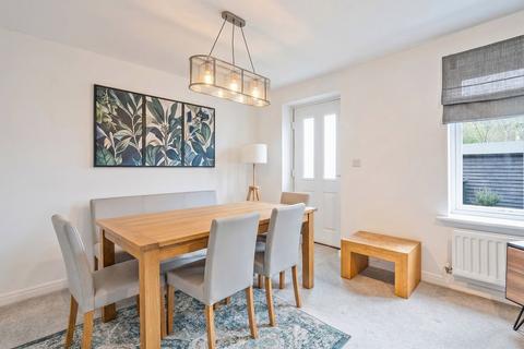 2 bedroom townhouse for sale, Sunflower Drive, Nottingham NG12