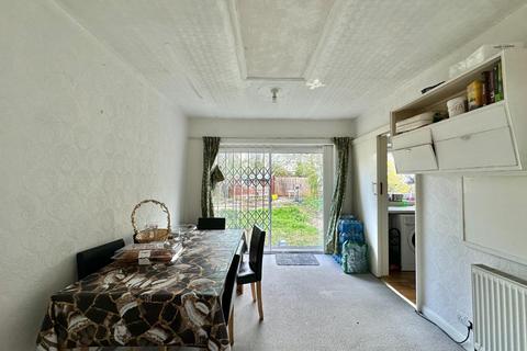 3 bedroom terraced house for sale, Windsor Gardens, Hayes