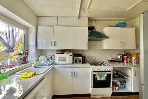 3 bedroom terraced house for sale, Windsor Gardens, Hayes