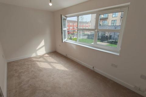 3 bedroom maisonette to rent, Spenser Grove, London, London, N16