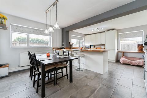 3 bedroom detached bungalow for sale, West End, Haddenham, ELY
