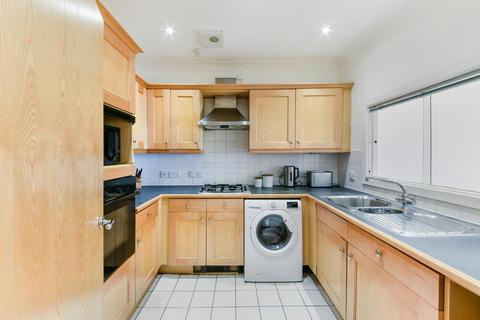 2 bedroom flat to rent, Dunbar Wharf, London, E14