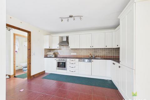 undefined, Orchard House, Llandrinio