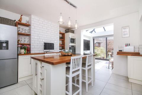 3 bedroom semi-detached house for sale, Pinetree Gardens, Whitley Bay