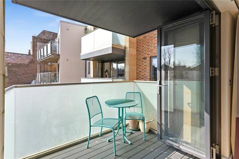 2 bedroom apartment for sale, Drayton Park, London, N5
