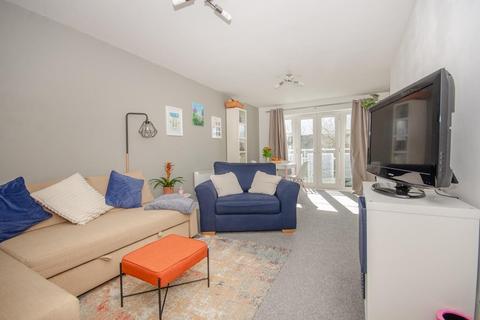 1 bedroom flat for sale, Arnold Road, Mangotsfield, Bristol, BS16 9LB