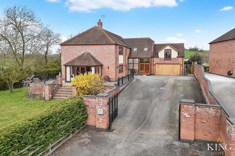 5 bedroom detached house for sale, Worcester Road, Knowle Fields, Alcester