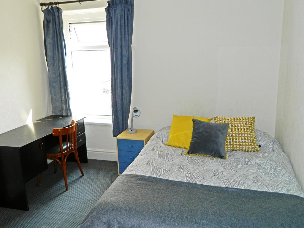38 Alfred Bedroom1 2