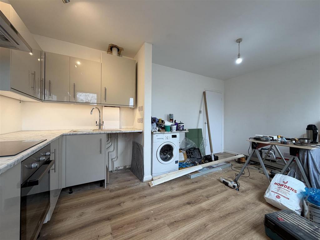 Kitchen / Living Room
