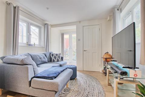 4 bedroom semi-detached house for sale, Newmarket Road, Cambridge