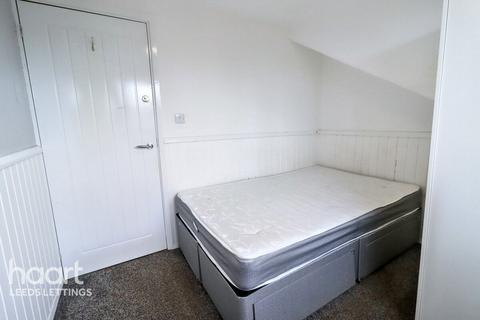 1 bedroom terraced house to rent, Barras Place, Leeds