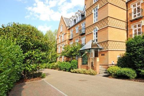 undefined, Virginia Water,  Surrey,  GU25