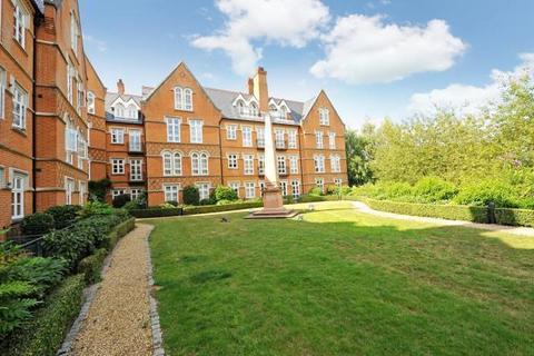 undefined, Virginia Water,  Surrey,  GU25