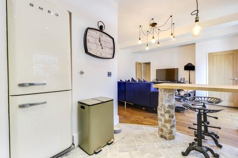 3 bedroom end of terrace house for sale, Providence Place, Stanningley, Pudsey, West Yorkshire, UK, LS28