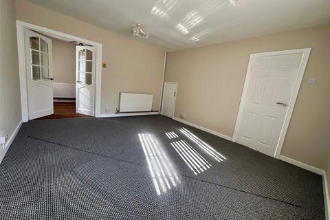 3 bedroom end of terrace house for sale, Queens Square, Pembrokeshire SA61