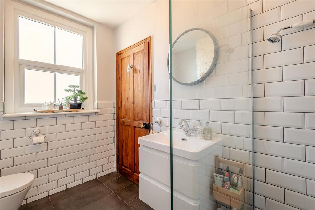 8684047-interior13.jpg