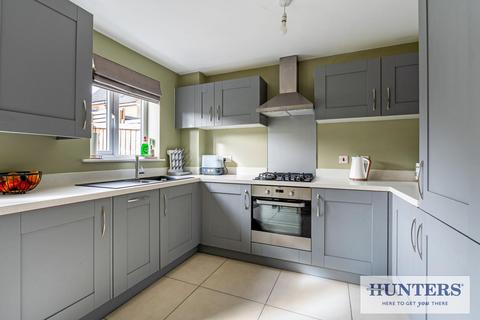 3 bedroom terraced house for sale, Brompton Drive, Apperley Bridge