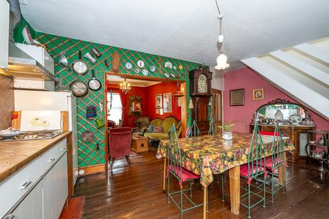 2 bedroom end of terrace house for sale, Latchmere Road, Battersea, London SW11 2JY