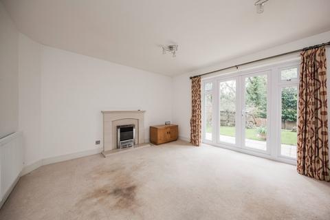 3 bedroom semi-detached house for sale, Watson Way, Crowborough