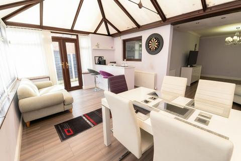 undefined, Farm Lane, Worsley, M28
