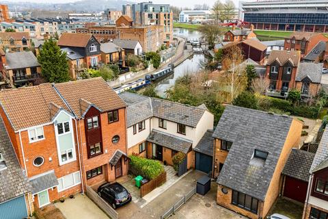 3 bedroom terraced house for sale, Quayside Close, Nottingham, NG2