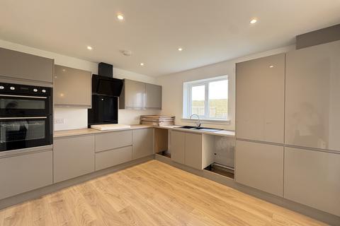 3 bedroom detached house to rent, Riverside Gardens, Cumnock, KA18