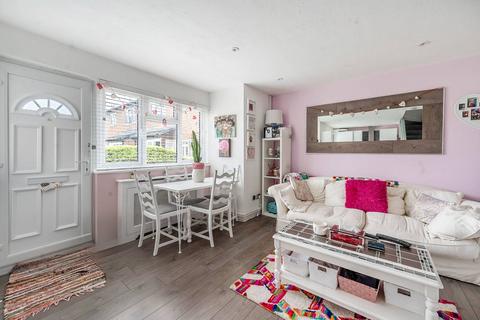 1 bedroom terraced house to rent, Hathaway Close, Ruislip, HA4