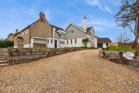undefined, West End, Silverstone, Towcester NN12 8UY