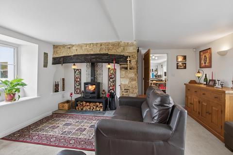 undefined, West End, Silverstone, Towcester NN12 8UY