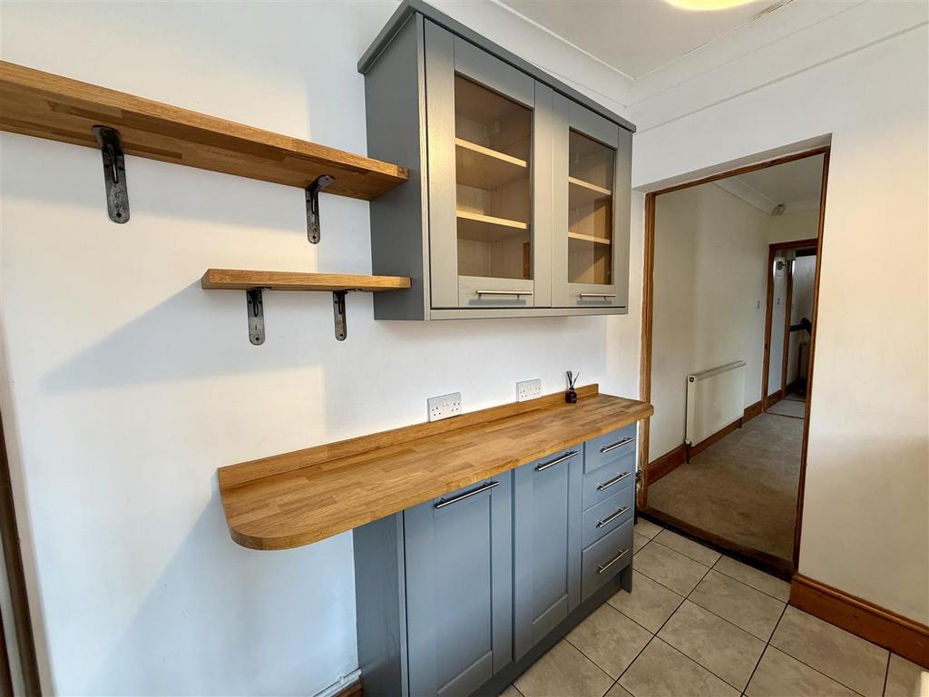 KITCHEN 1.jpeg