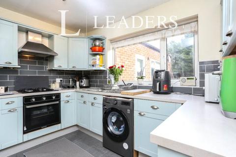 1 bedroom house to rent, Links Way, Beckenham, BR3